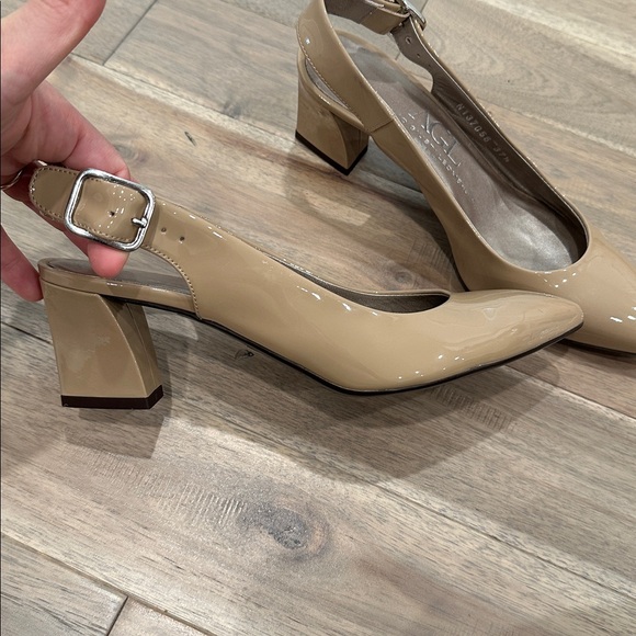AGL patent leather almond Beige Slingback Heels - Picture 6 of 10